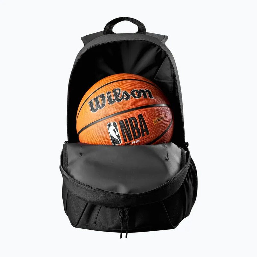 Ryggsäck Wilson NBA Team, sportig, sidofickor för vattenflaska