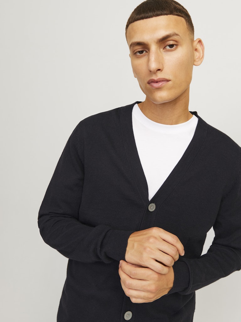 EMIL KNIT BUTTON CARDIGAN