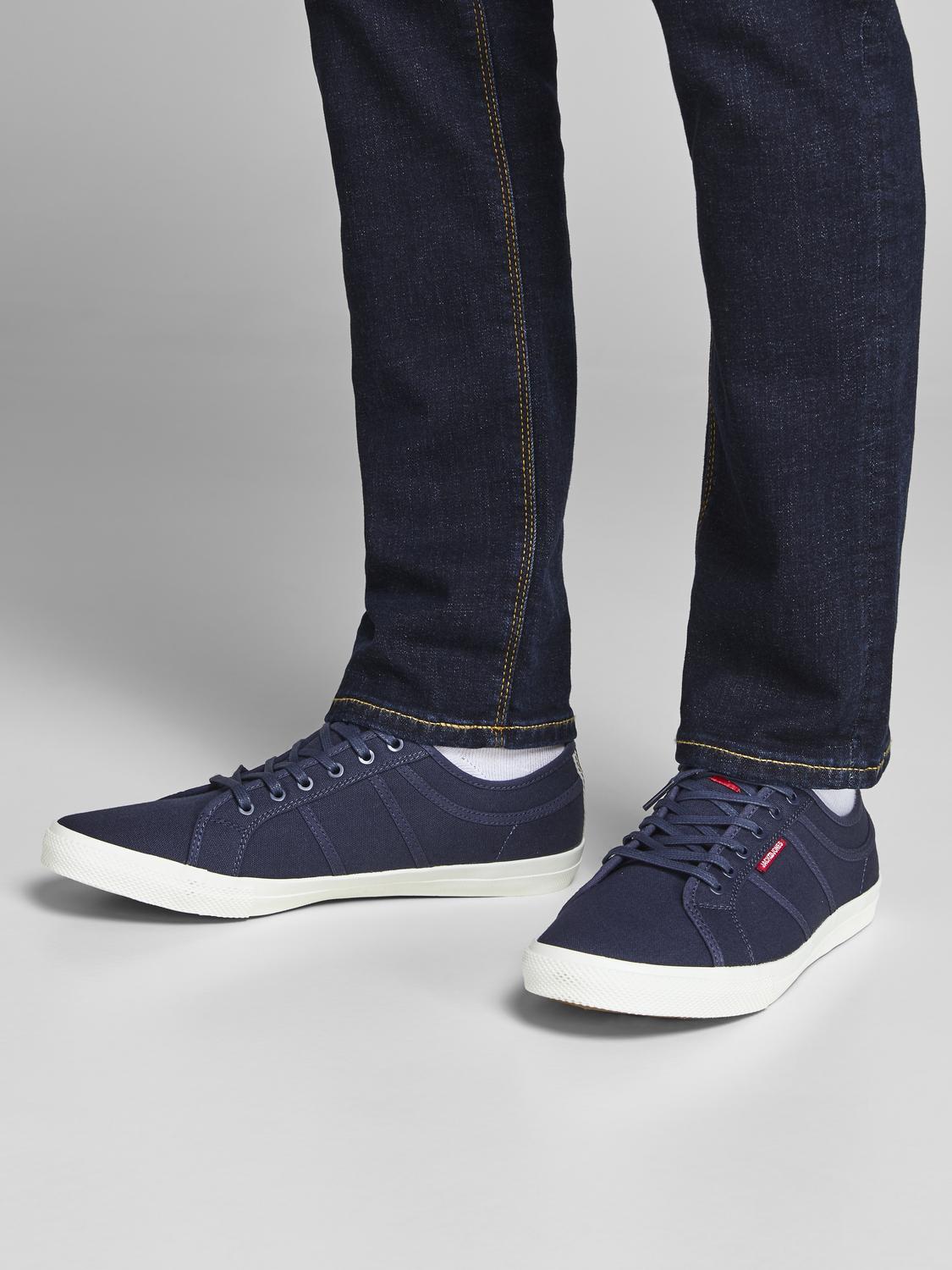 ROSS CANVAS SNEAKER