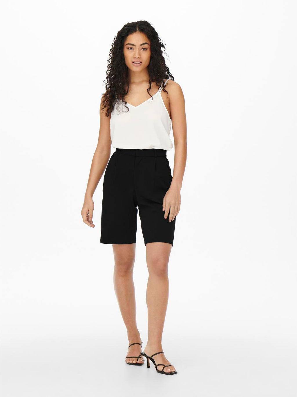 TANJA CITY SHORTS